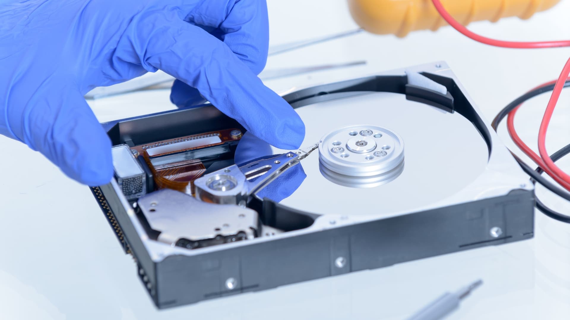 Servicios de recuperación de datos de discos externos